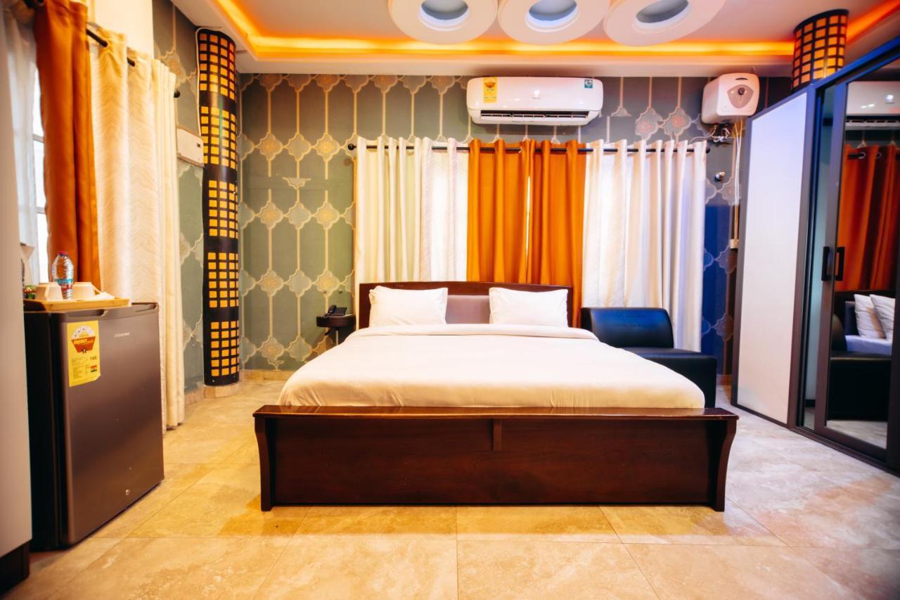 Plus 33 Hotel Nungua Buitenkant foto